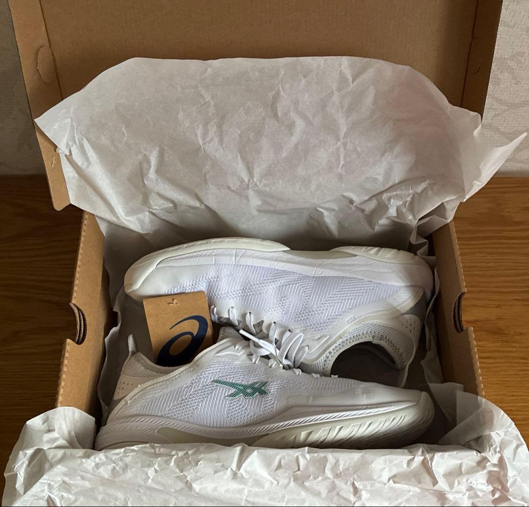 【極美品】asics グライドノヴァFF3