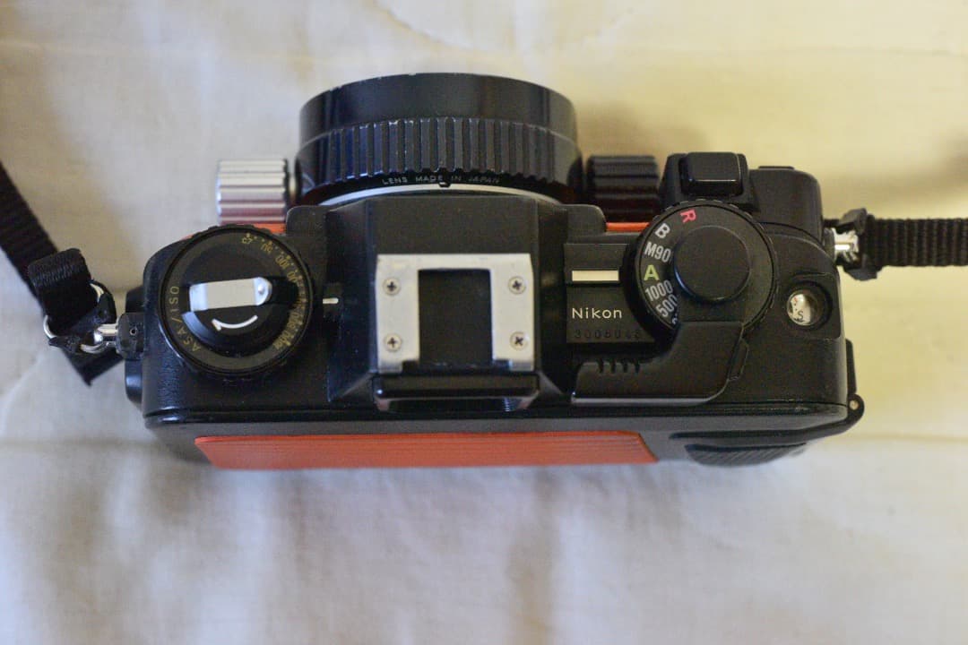 NIKONOS V 35mm F2.5 付き 純正ケース付き