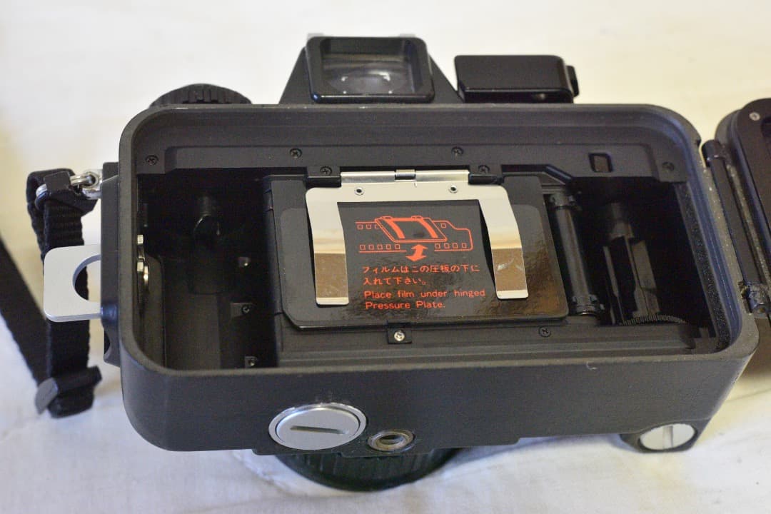 NIKONOS V 35mm F2.5 付き 純正ケース付き