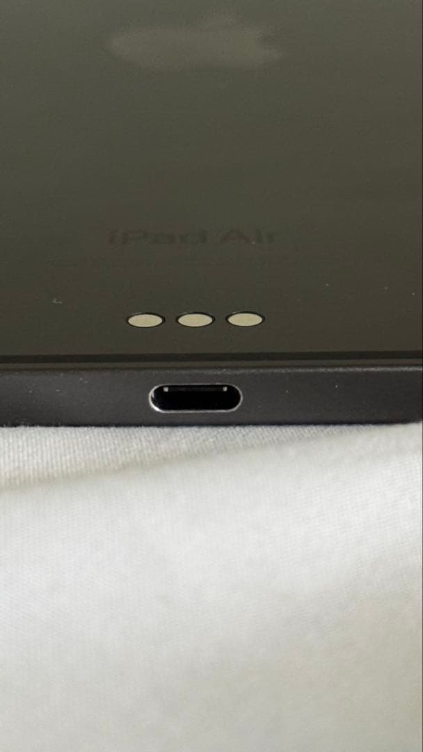 Apple iPad Air 第5世代 グレー 本体 セルラーモデル 64GB