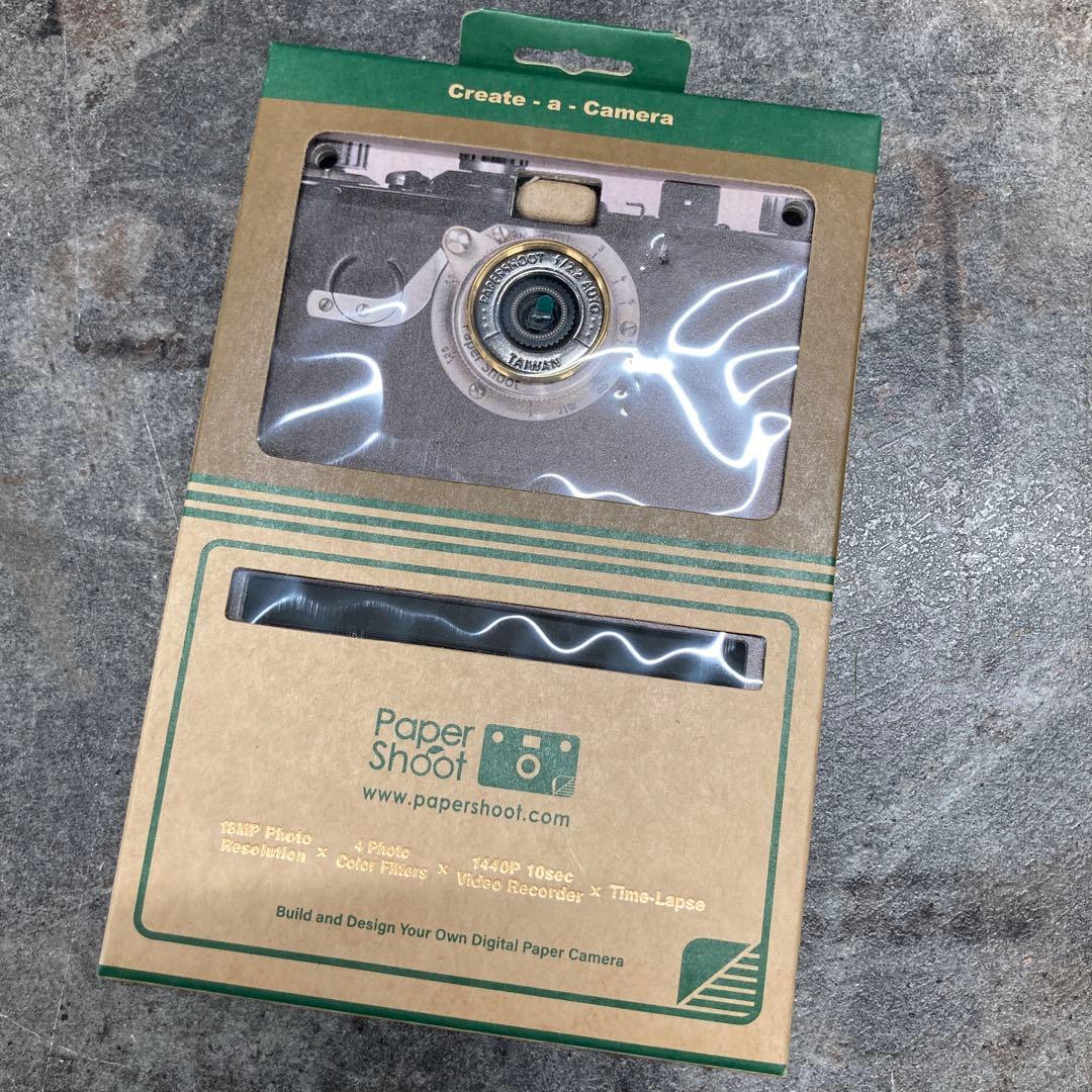 Paper Shoot ペーパーシュート ストラップ付き