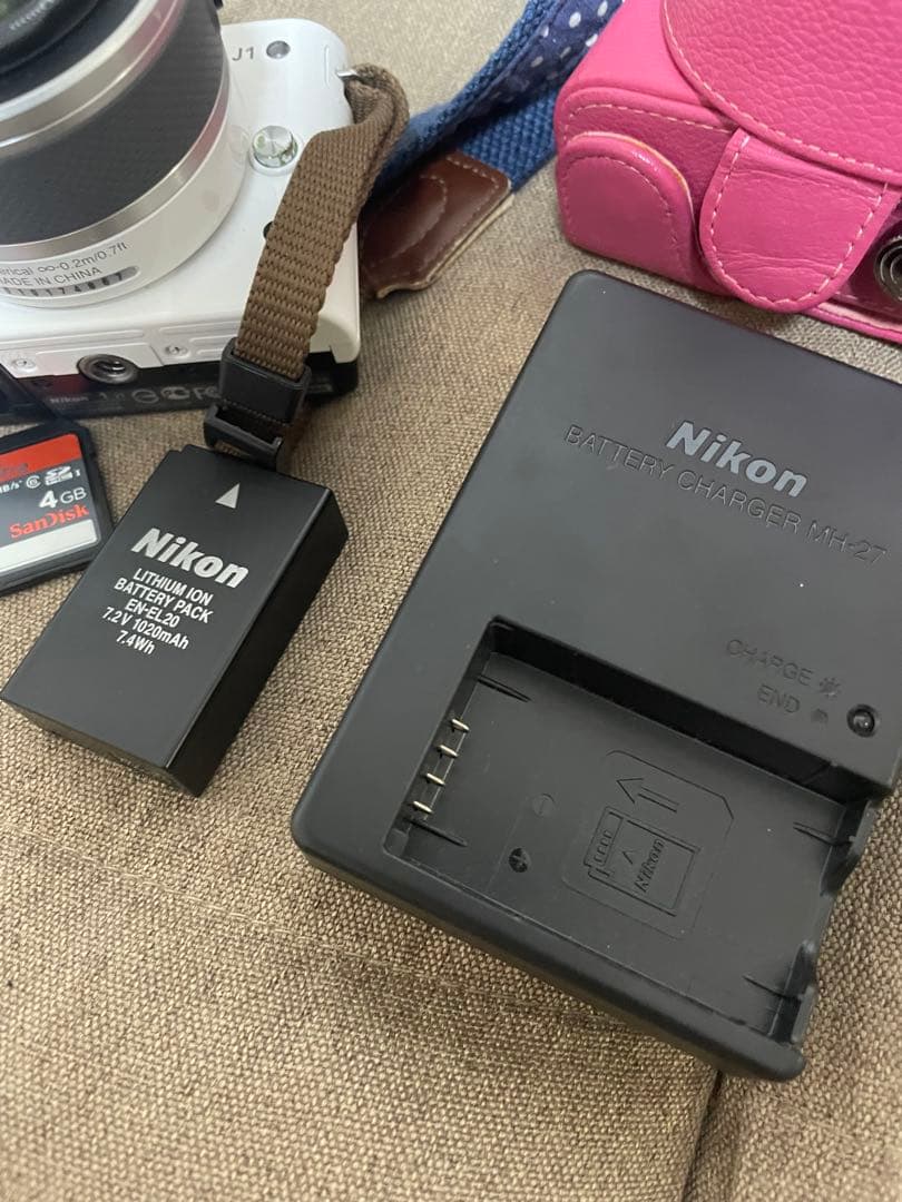 Nikon 1 J1 ミラーレスカメラセット