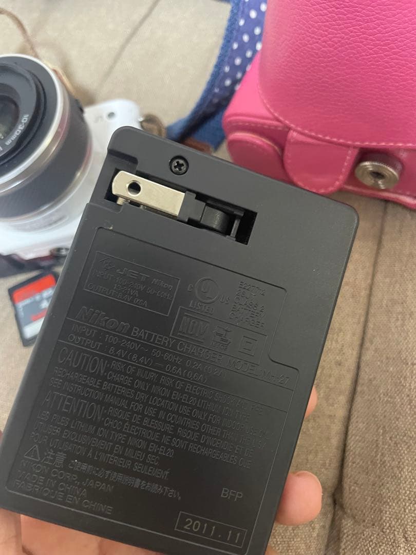 Nikon 1 J1 ミラーレスカメラセット