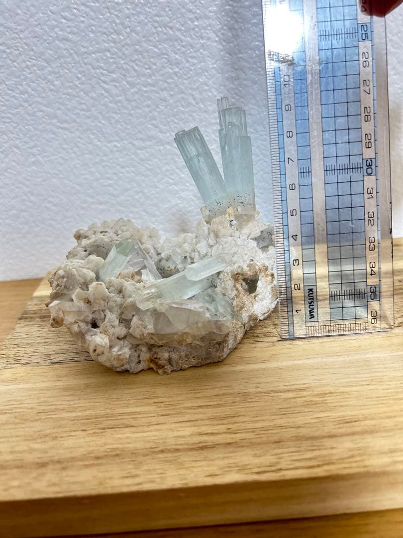 【雲母アクアマリン】世界に一つ！天然石　原石　雲母つき