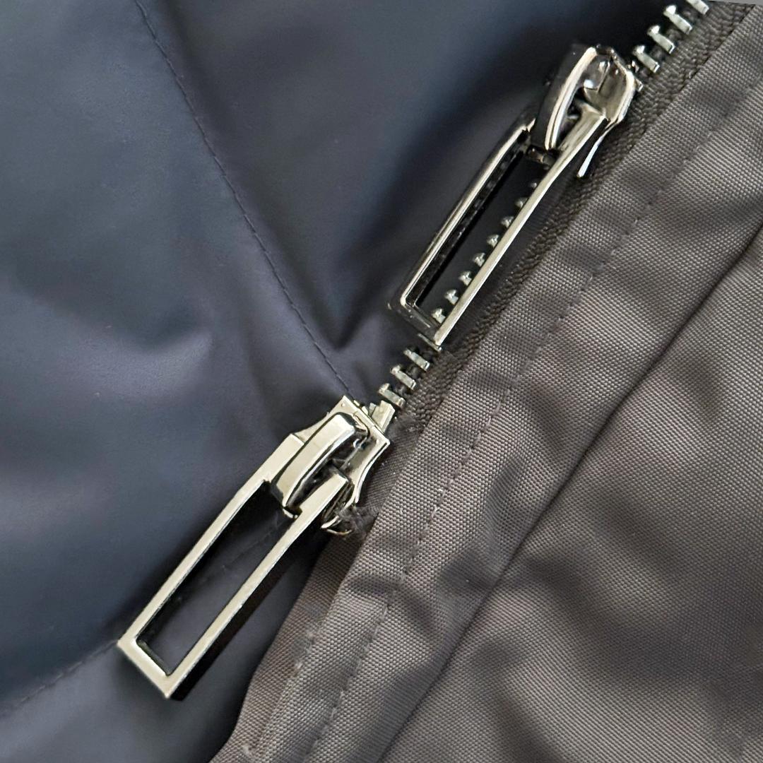 【美品・Lサイズ】EMPORIO ARMANI ダウンジャケット・グレーネイビー