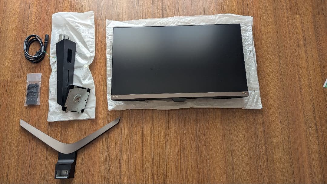 【美品】BenQ EW2880U 4K 28インチディスプレイ 約50時間使用