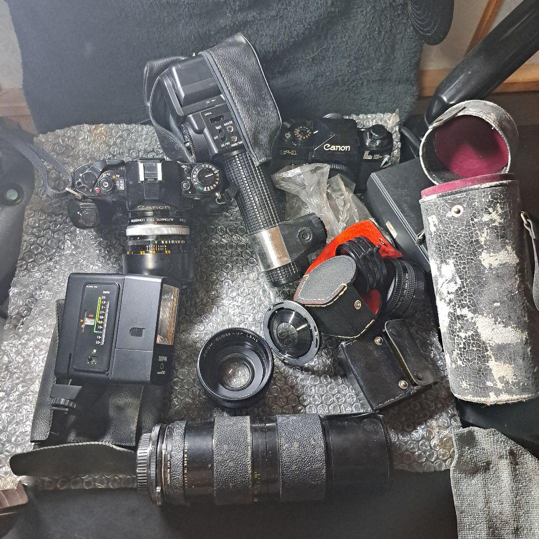 Canon A-1 & F-1 フィルムカメラセット　他付属品