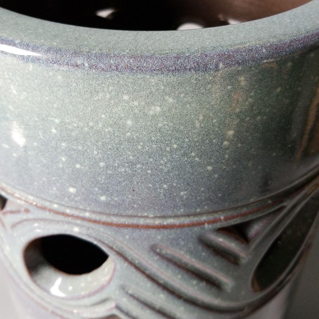 信楽焼傘立て  淡水透かし 高さ４５cm