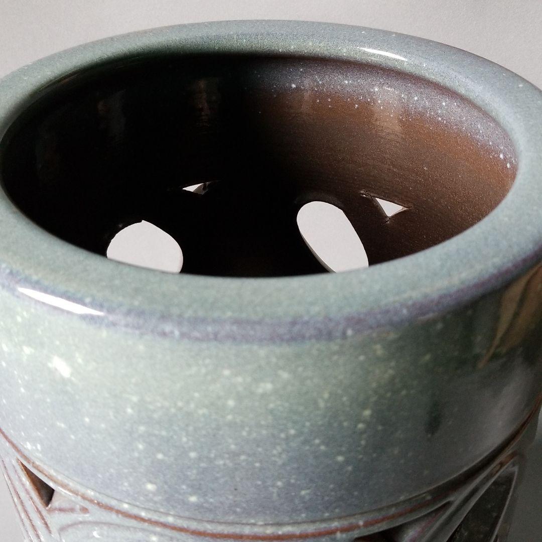 信楽焼傘立て  淡水透かし 高さ４５cm