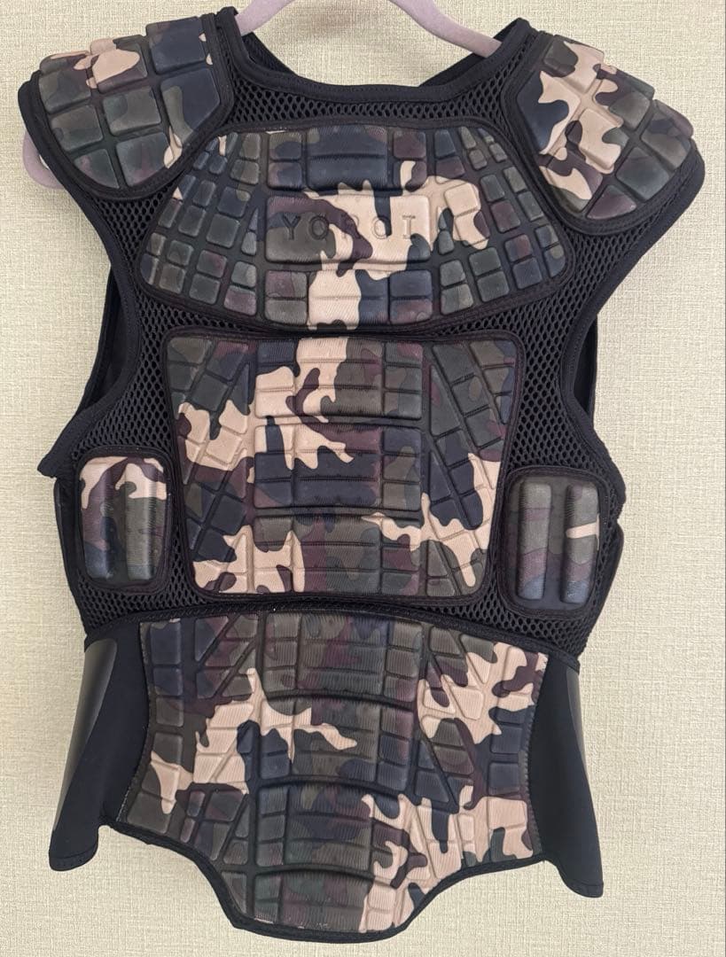 鎧 YOROI スキー&スノーボードプロテクター（脊椎パッド、胸部プロテクター）