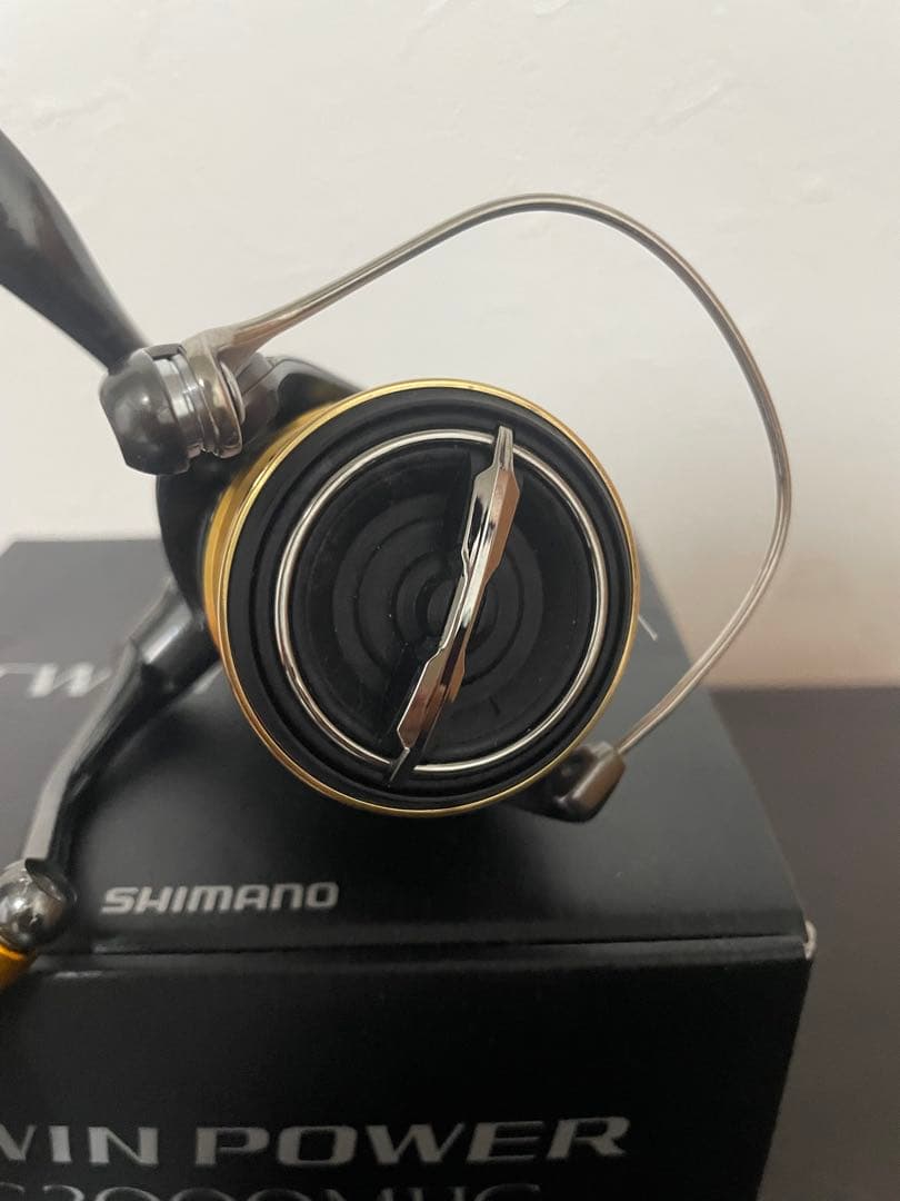 シマノ ツインパワーC3000MHG