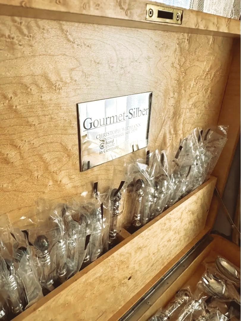 Gourmet-Silber カトラリー収納 サイドテーブル&銀食器セット