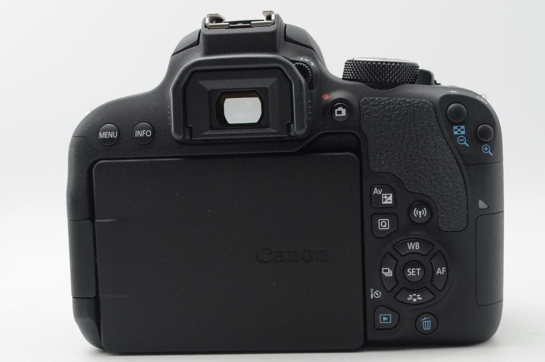★ほぼ新品★新春初売りSALE★ Canon EOS Kiss x9i ダブル
