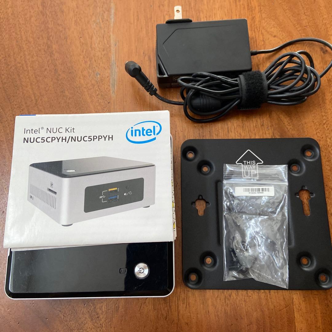ミニPC Intel NUC Kit NUC5CPYH