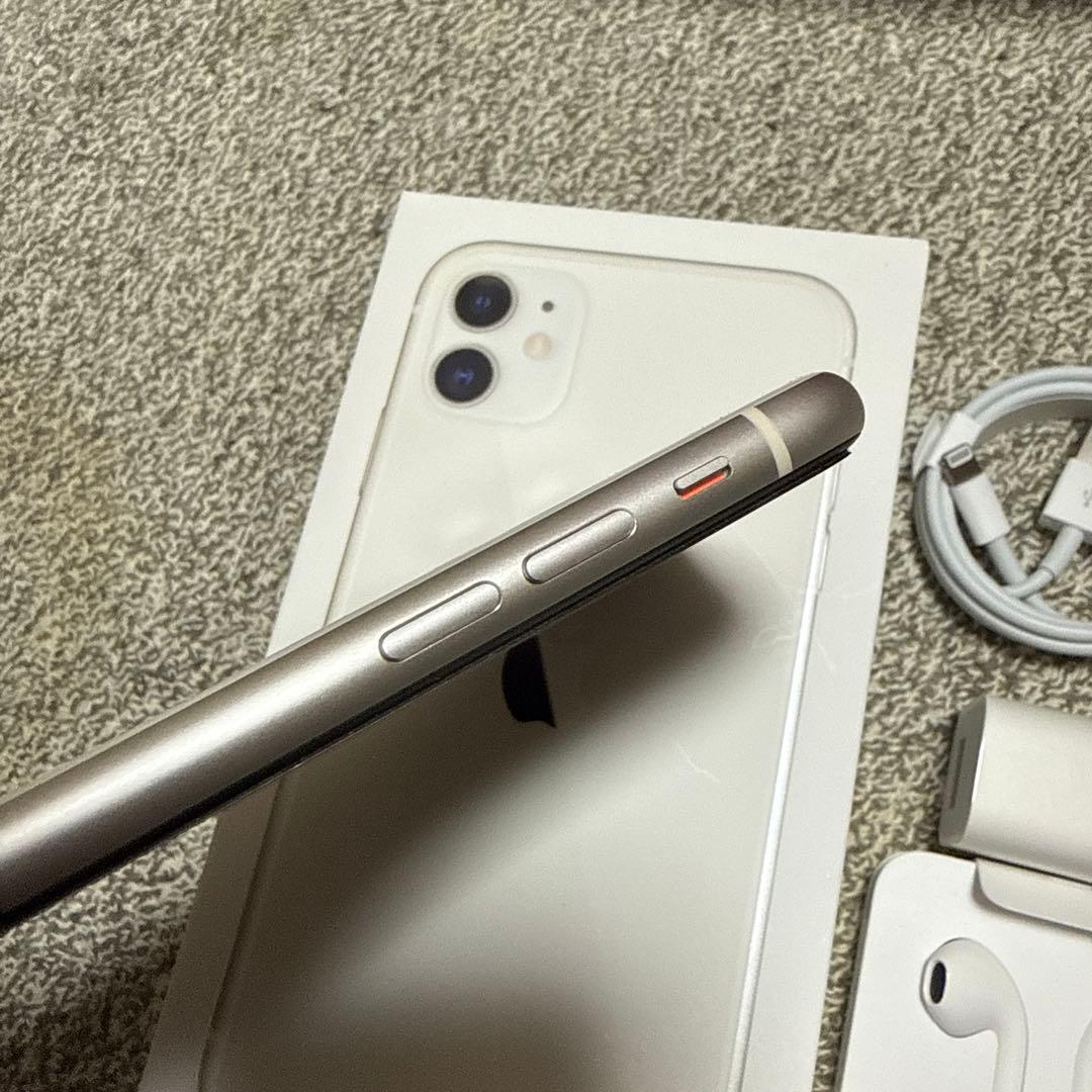 iPhone11 128GB ホワイト MWM22J/A simフリー