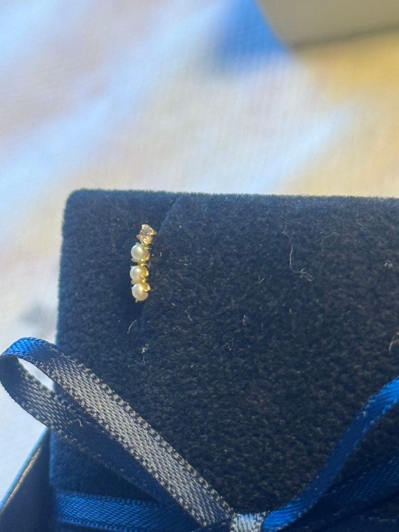 アーカー　ゴールド パール 片耳ピアス