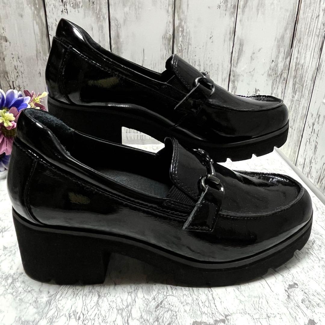 【極美品】ブソラ ヒールアップ ビットローファー エナメル (38)