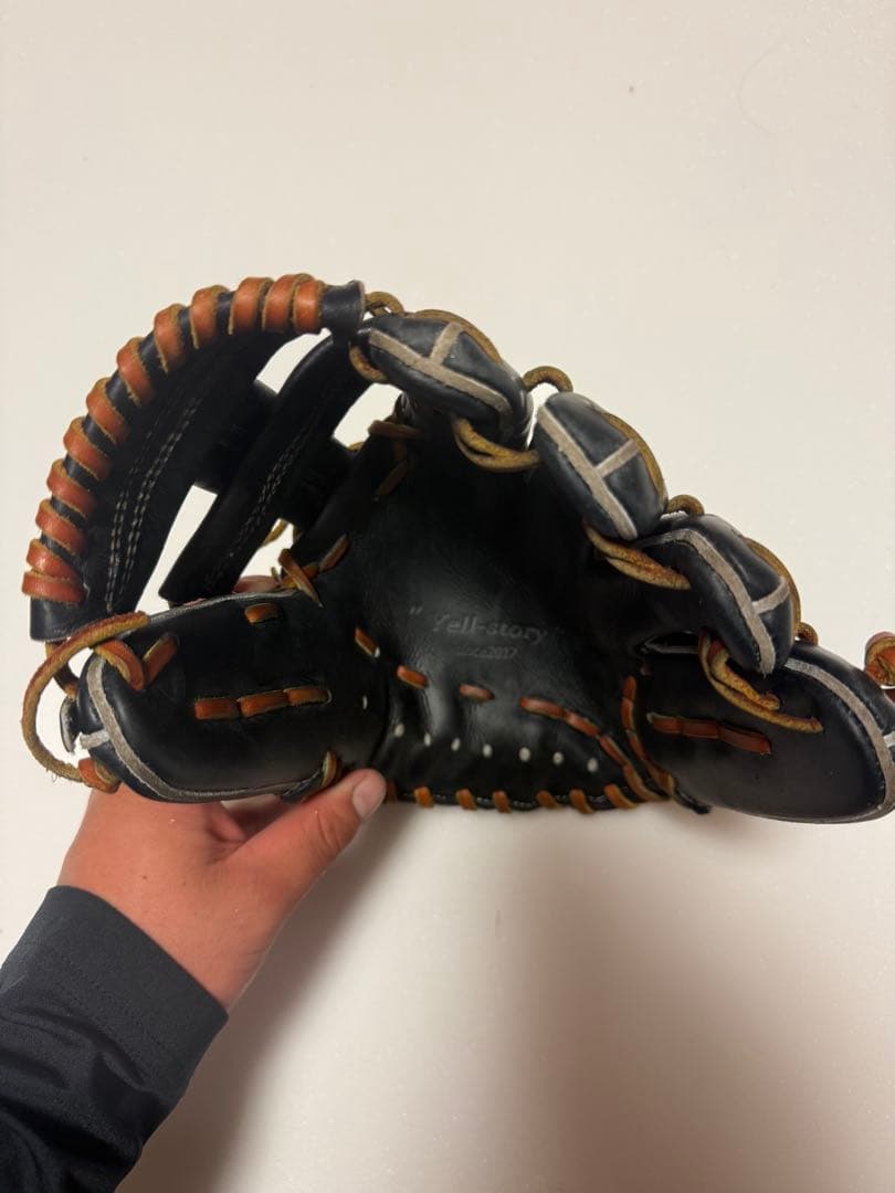 エールストーリー硬式内野手用 限定グラブ