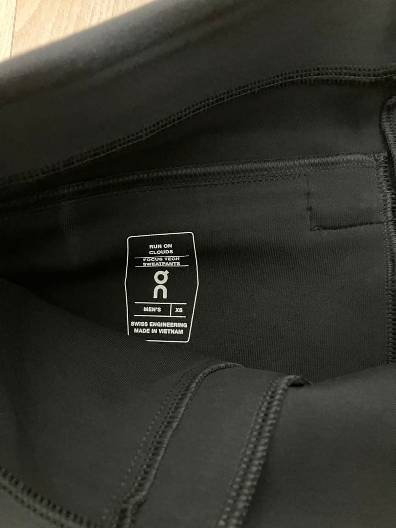 ウォーキング・ランニングウェア On Focus tech sweatpants
