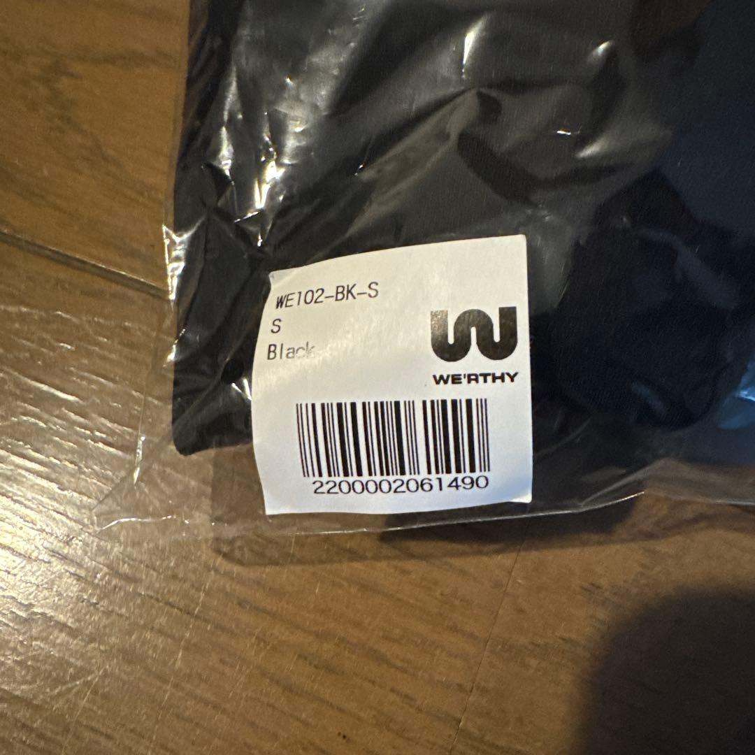 新品未使用　WERTHY ESSENTIAL YOGA TOP