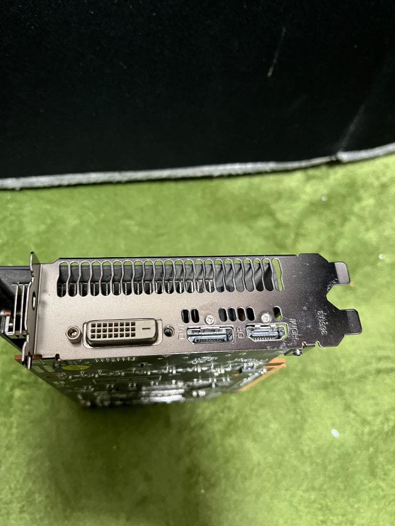 RADEON RX5500XT　8G 玄人志向