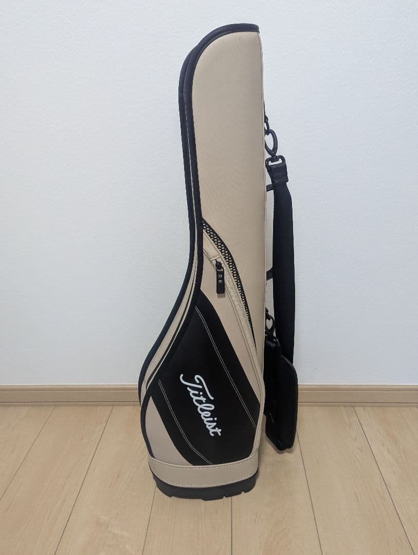 ねさタイトリスト パフォーマンス クォータークラブケース
