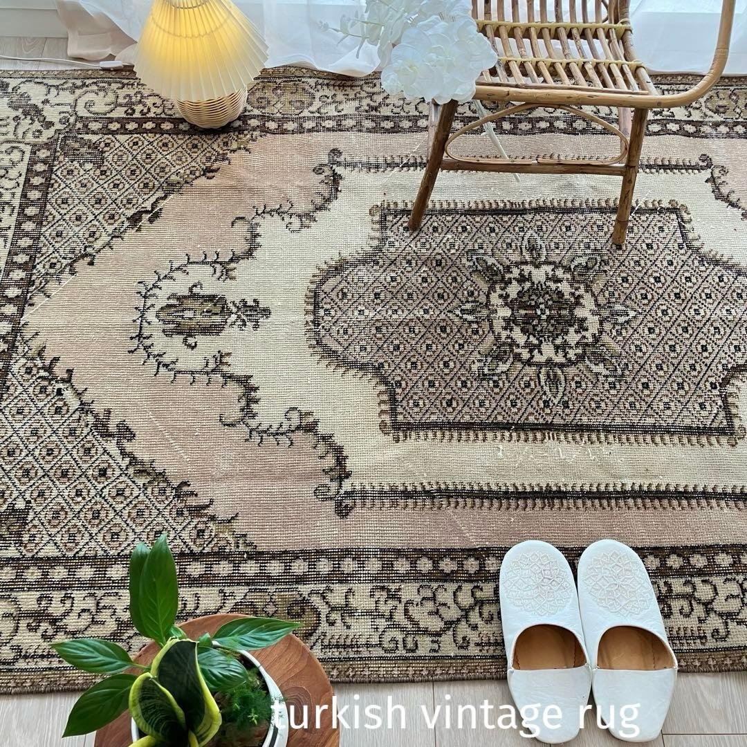 貴重／クラシカル116×211キャラメルココア　リッチ　トルコヴィンテージラグ