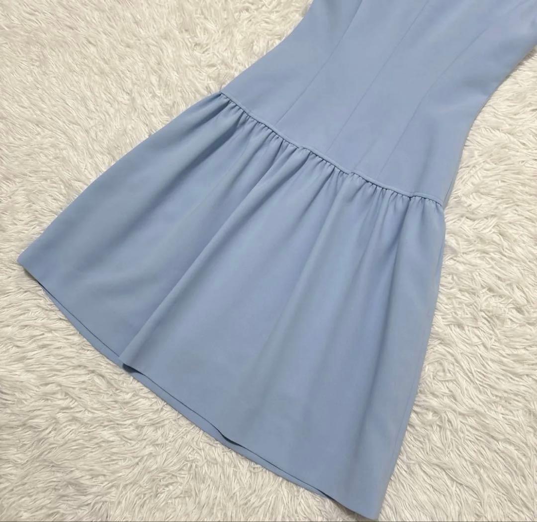 ルネ ノースリーブワンピース ドレス パール 襟つき ストレッチ　水色 32