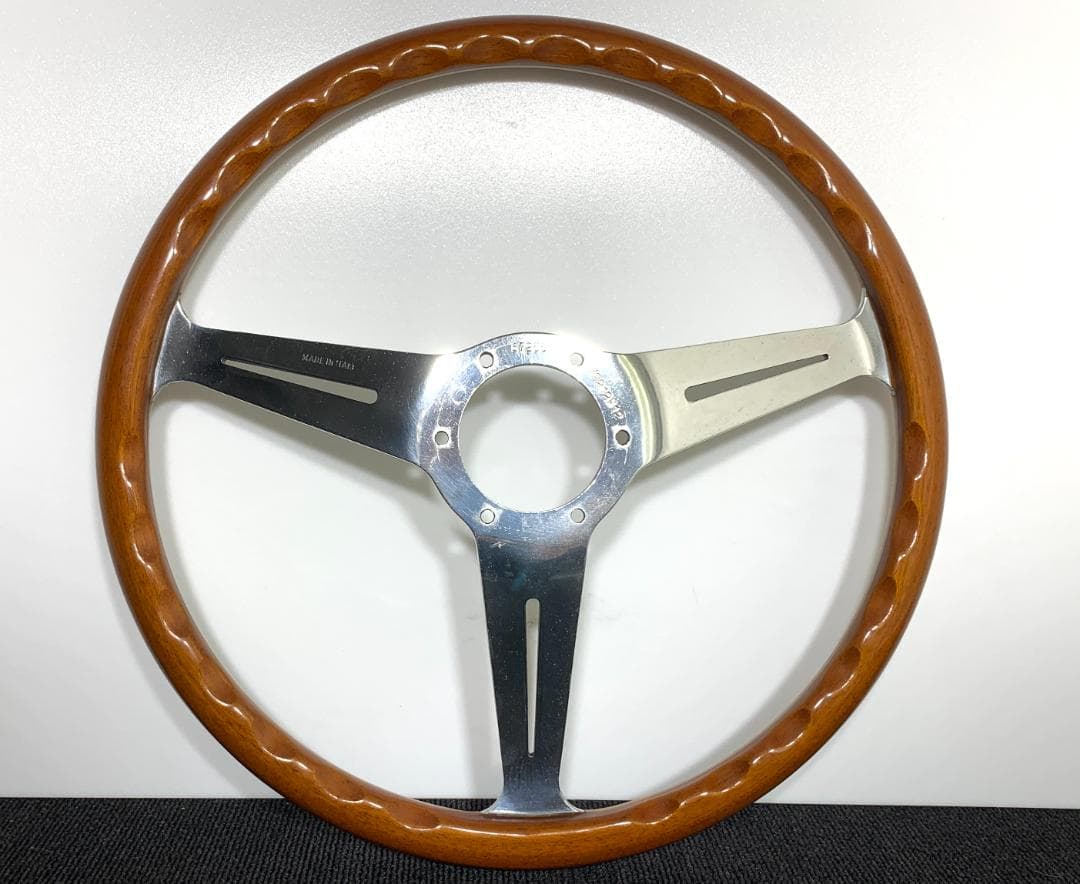 ナルディ クラシック ウッド ホーンリング・ホーンボタン付 極上美品 希少