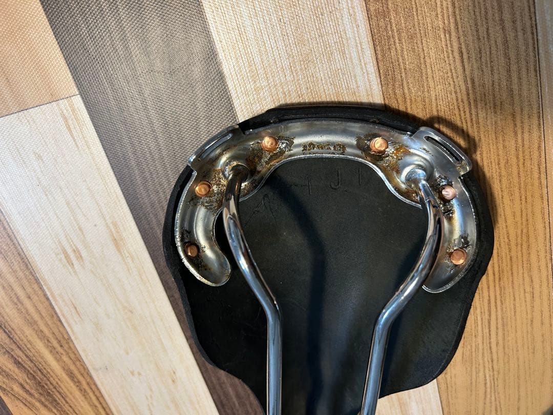 BROOKS SWIFTレザーサドル ブラック