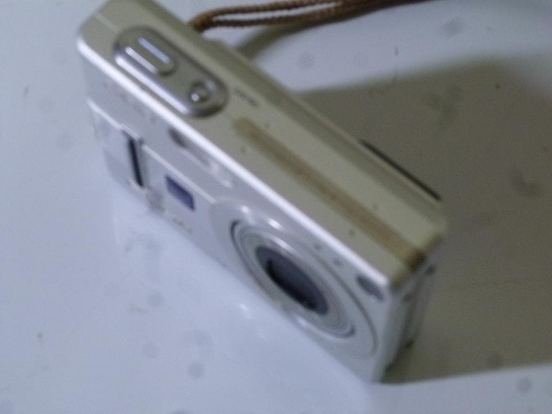 d*3様 ジャンク/デジタルカメラ3台