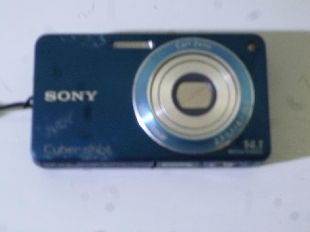 d*3様 ジャンク/デジタルカメラ3台