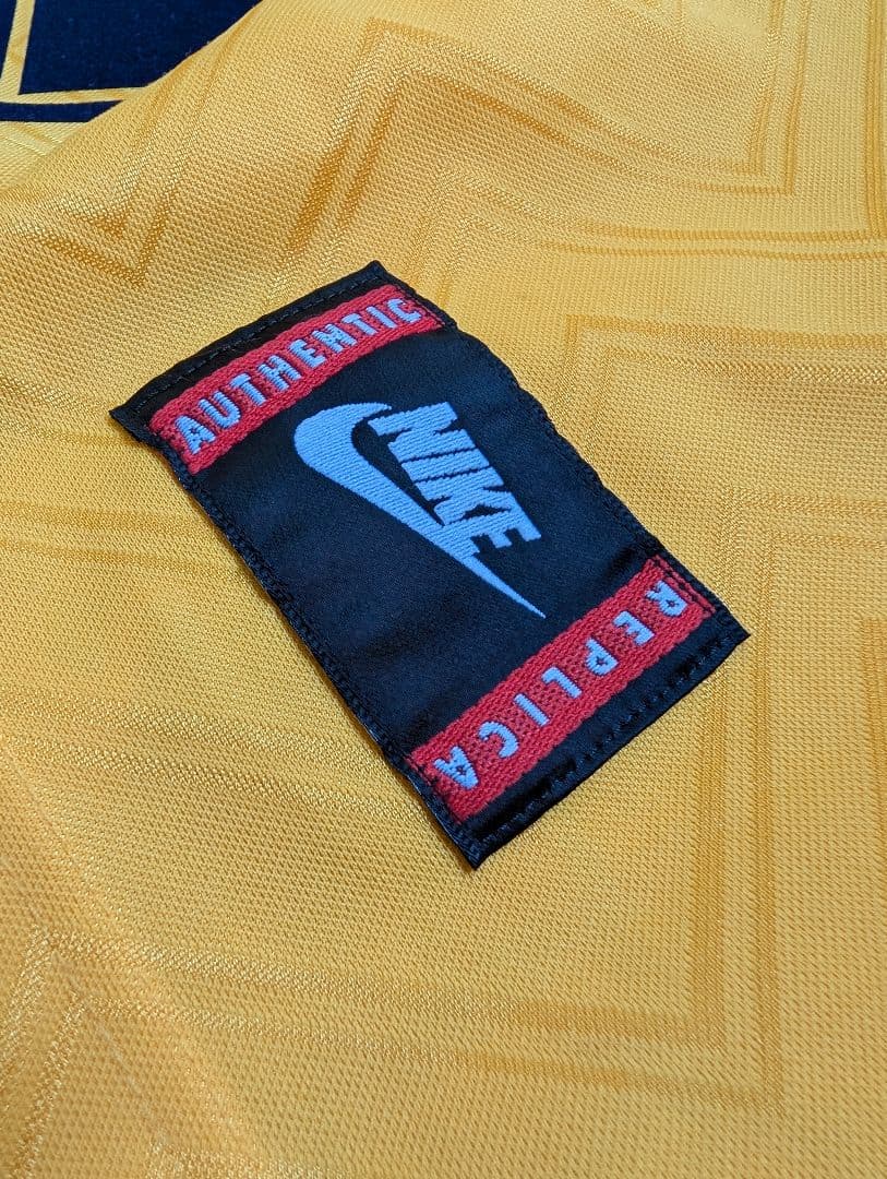 【希少・美品！】アーセナル/デニス・ベルカンプ/A/96-97シーズンモデル