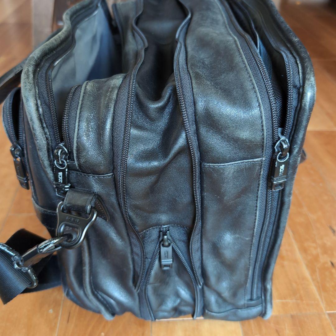 TUMI エクスパンダブルオーガナイザーラップトップブリーフ　オールレザー黒