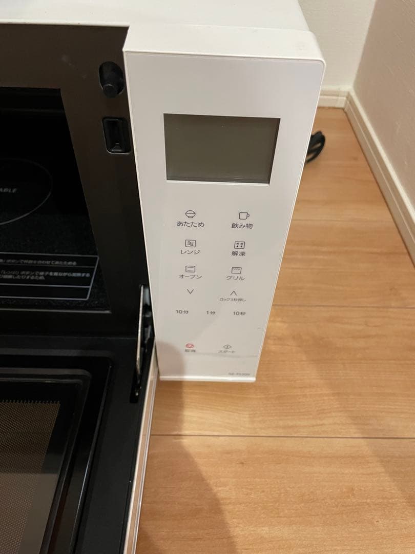 w*n様 Panasonic オーブンレンジ　ホワイト