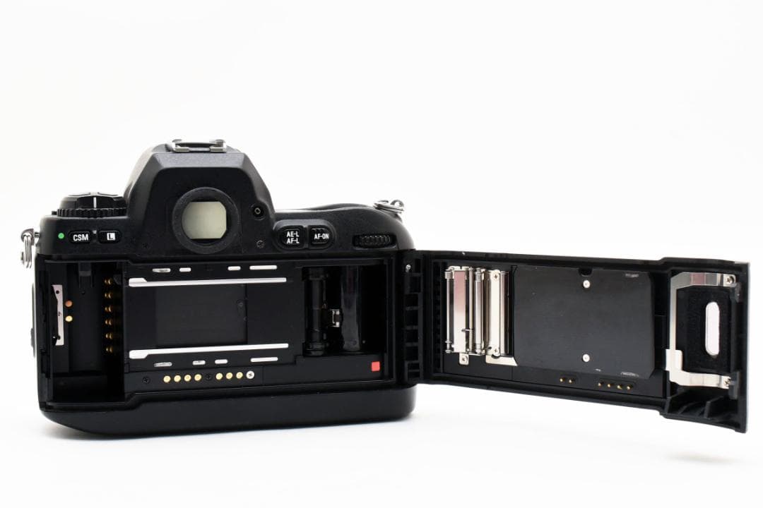 ニコン　Nikon F100 AF NIKKOR 35-70mm 3.3-4.5