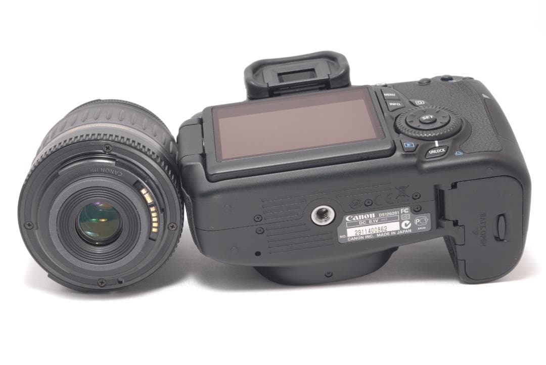 ⭐️素早いピント合わせ⭐️Canon EOS 60D キャノン　デジタル一眼