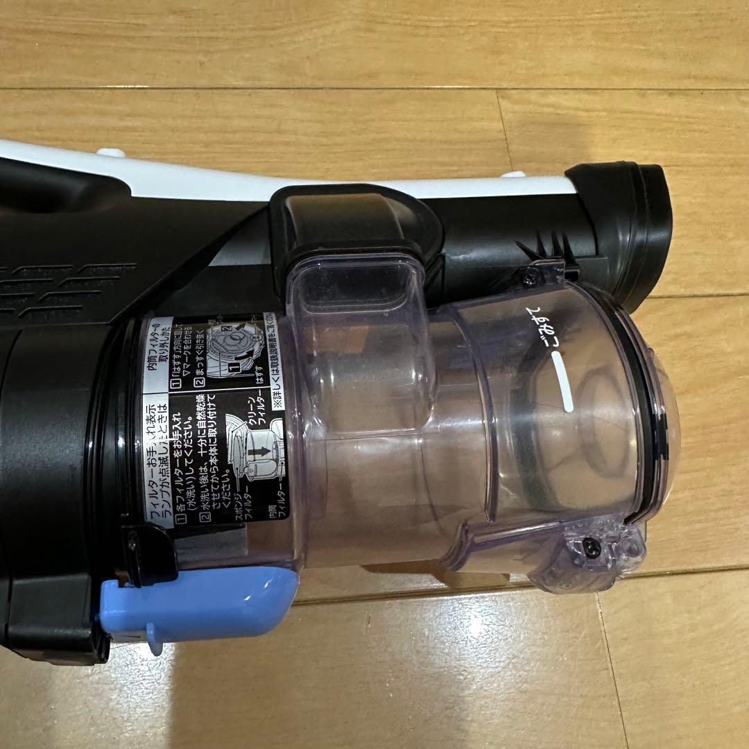 日立　充電式掃除機　付属品付き　PV-BKL11G