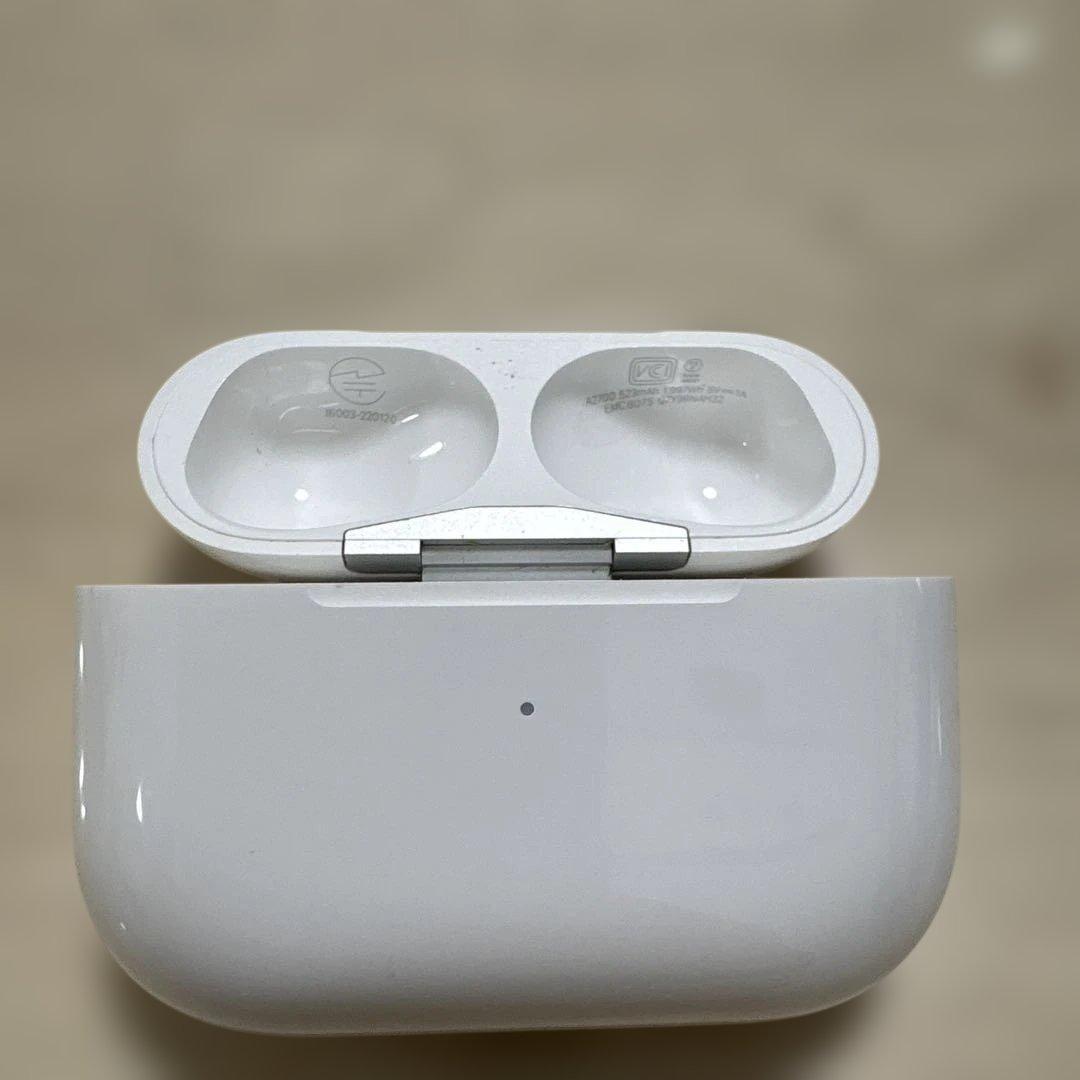 き*様 AirPods Pro 第2世代 MQD83J/A イヤーチップ、ケーブ