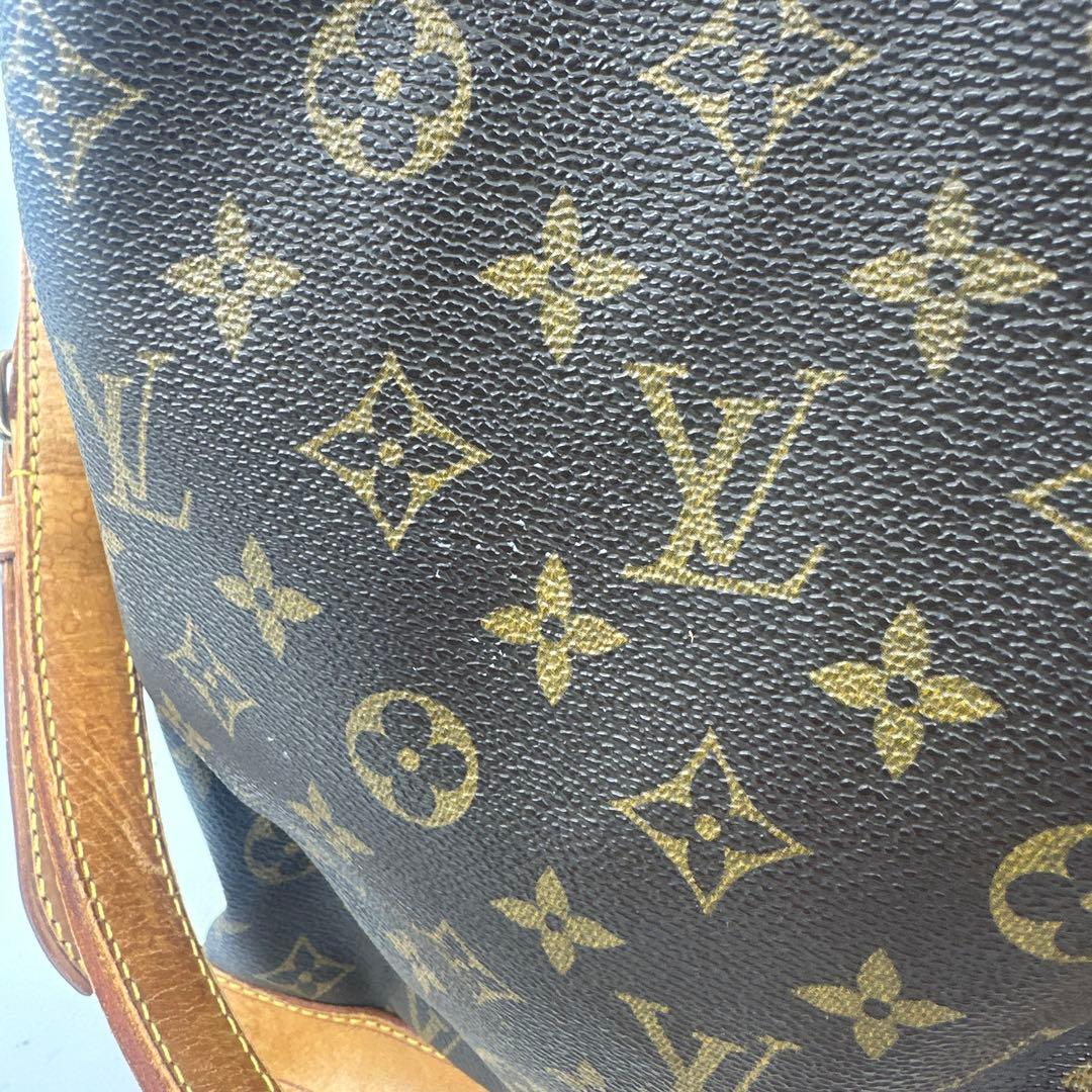 ルイヴィトン　モノグラム　巾着　ショルダーバッグ　ノエ