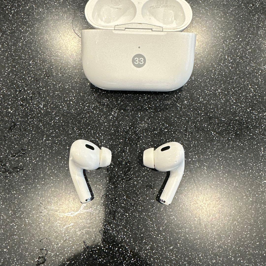 AirPods Pro 本体 充電ケース付き