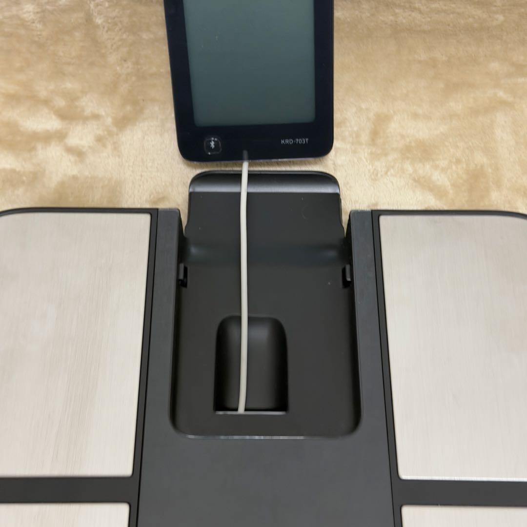 オムロン 体重体組成計 KRD-703T 両手両足測定