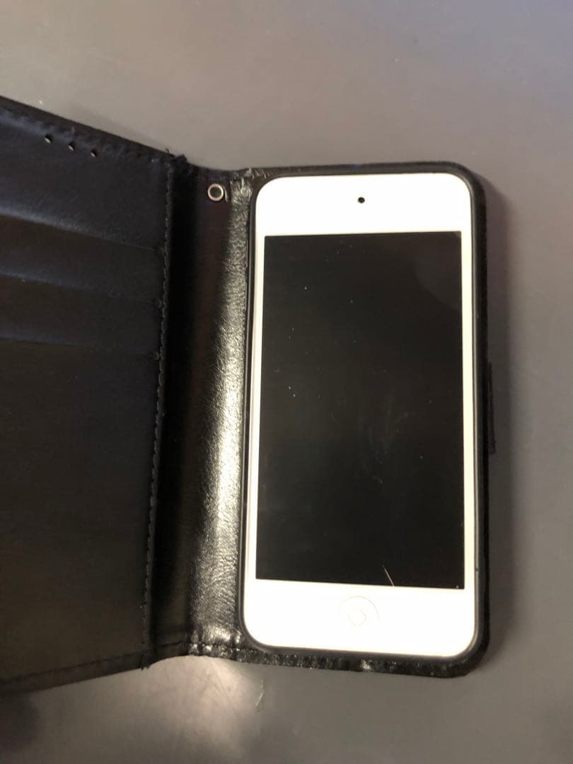 動作品 iPod touch 第7世代 256GB ゴールド オマケあり