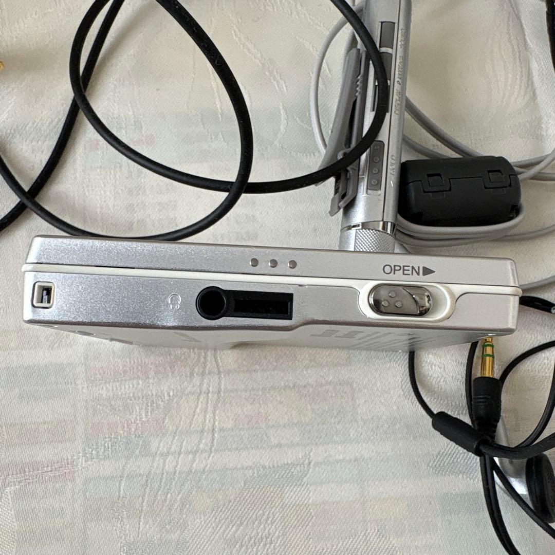 美品　SONY MDウォークマン MZ-E720 完動品