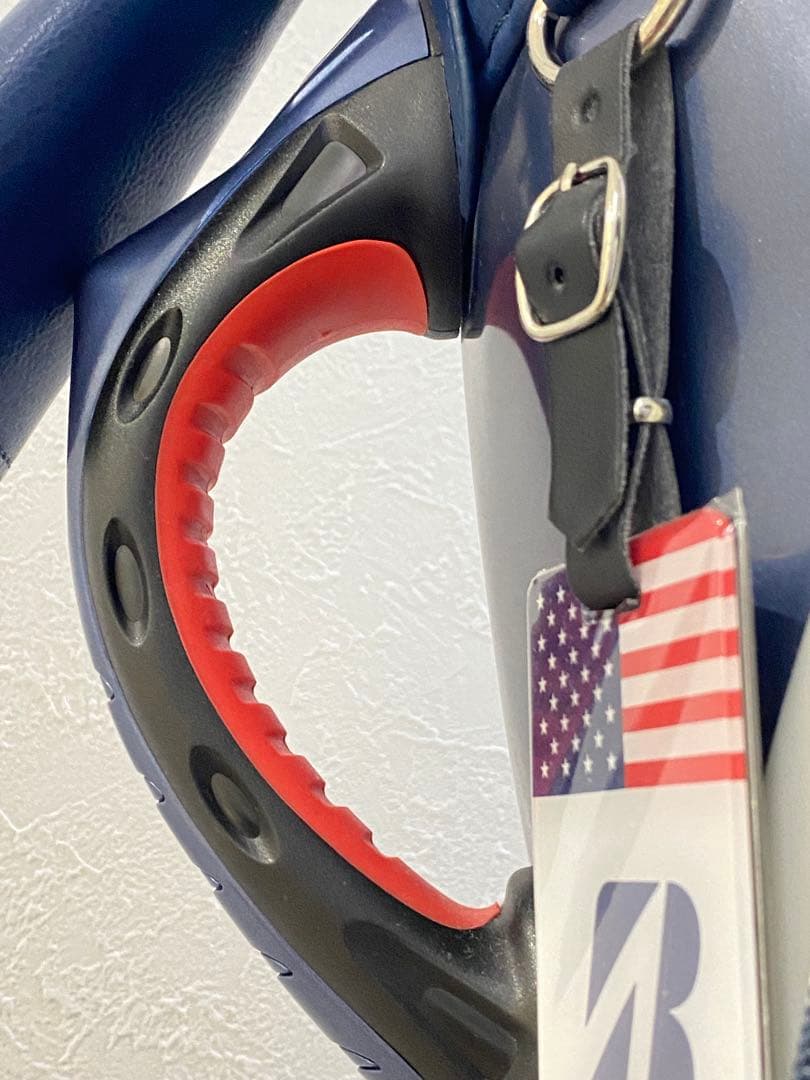 BRIDGESTONE ゴルフバッグ アメリカ国旗デザイン。メジャーコレクション