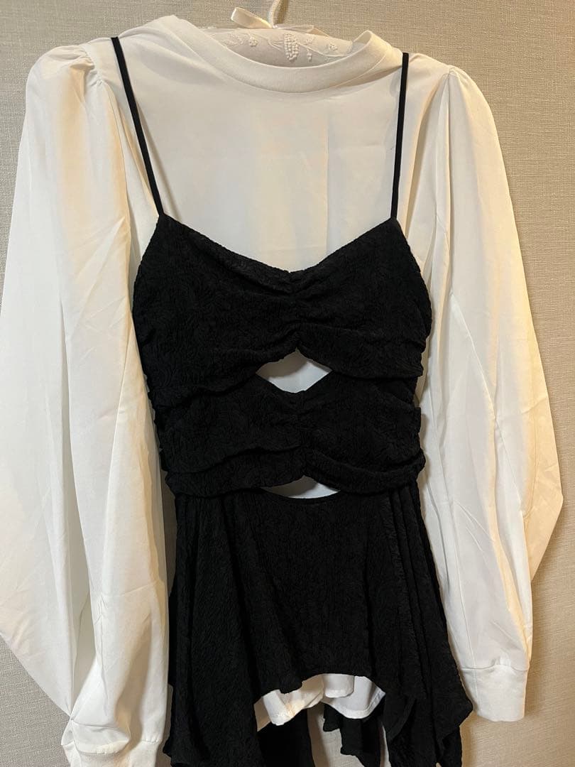 さくらんぼFETICO ボタニカルジャガードキャミソール　ブラック