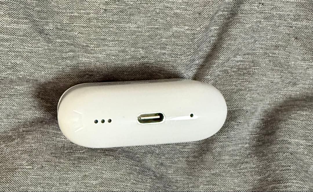 新品同様 おまけ付き AirPods Pro 第2世代 USB-C タイプ