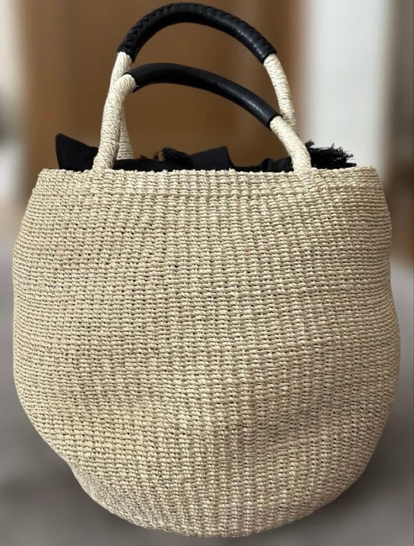 最終値下げ　ヴィオラドーロ　スヌーピー 天然素材　アバカ　ラウンドかごバッグ