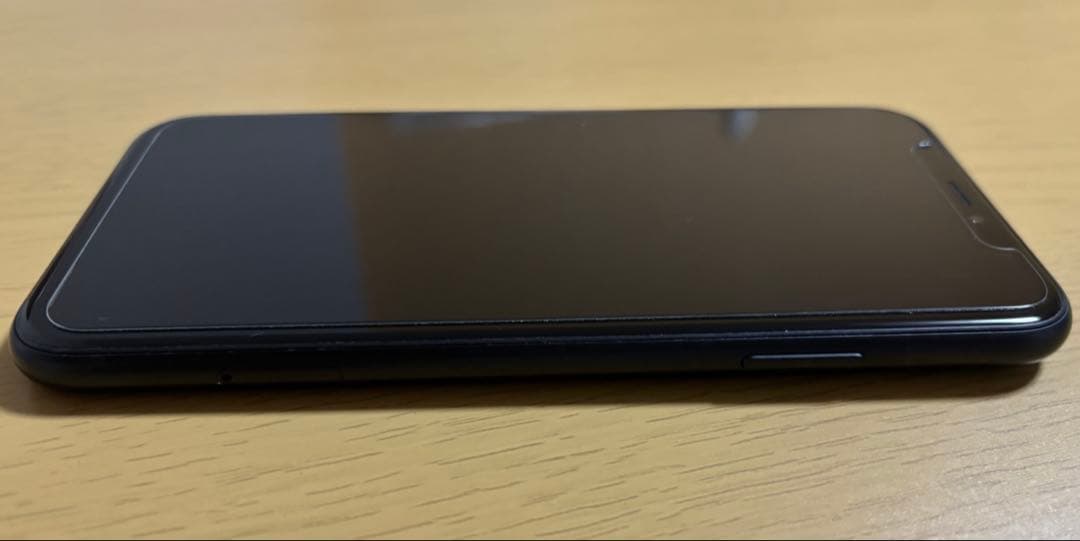 美品　iPhone XR 128GB ブラック au