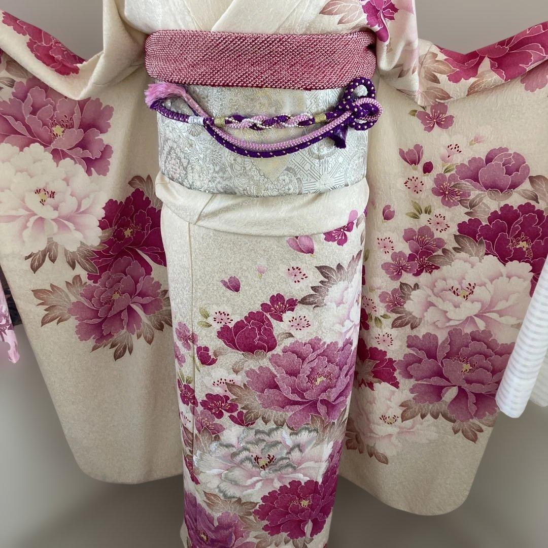 豪華振袖フルセットお探しの方に　牡丹　成人式に 美しい花柄　西陣織プラチナ箔